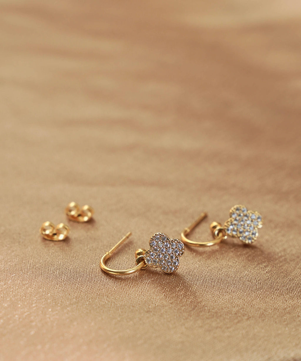 Stainless steel clover earrings