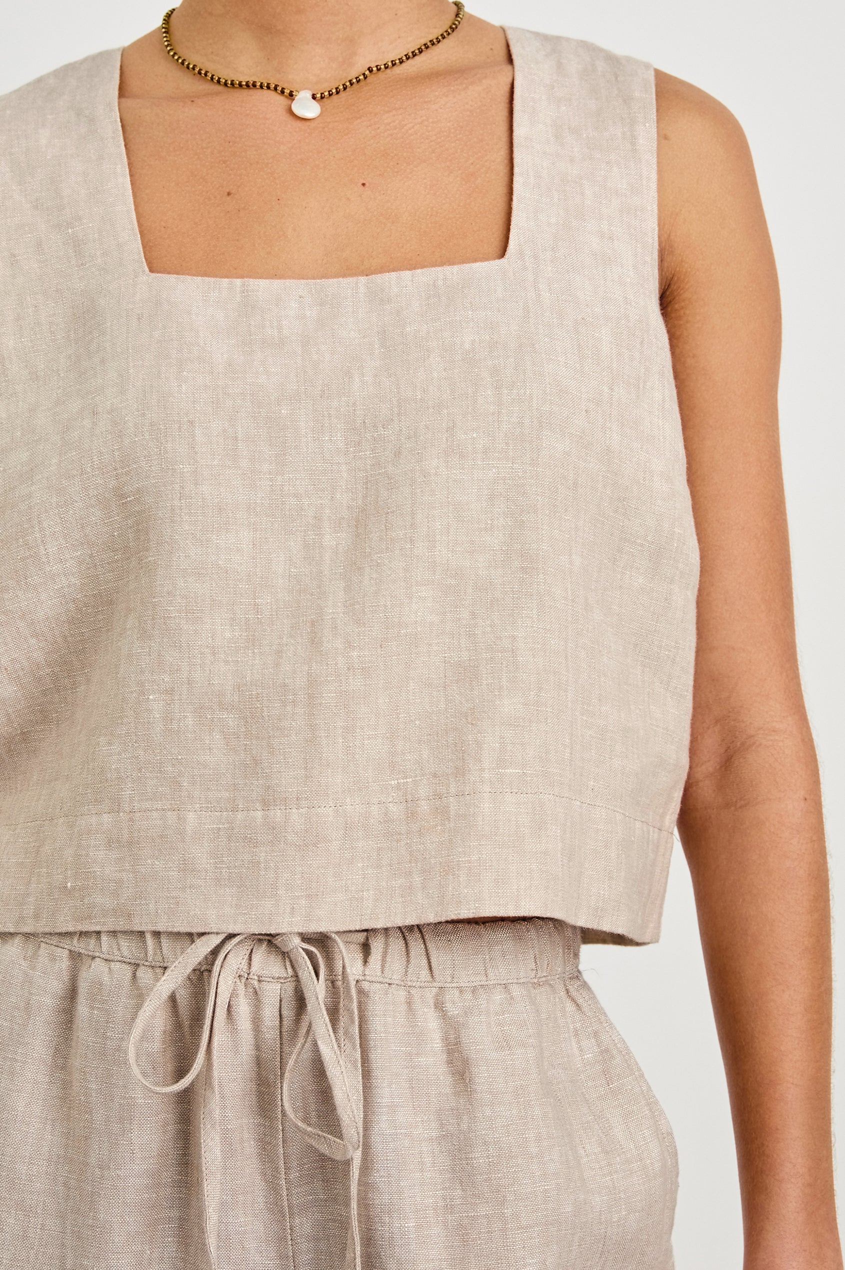 Heathered Flax Akira Top