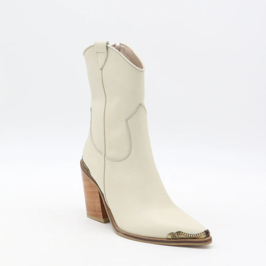 Ivory leather Coachella Cowboy Boots