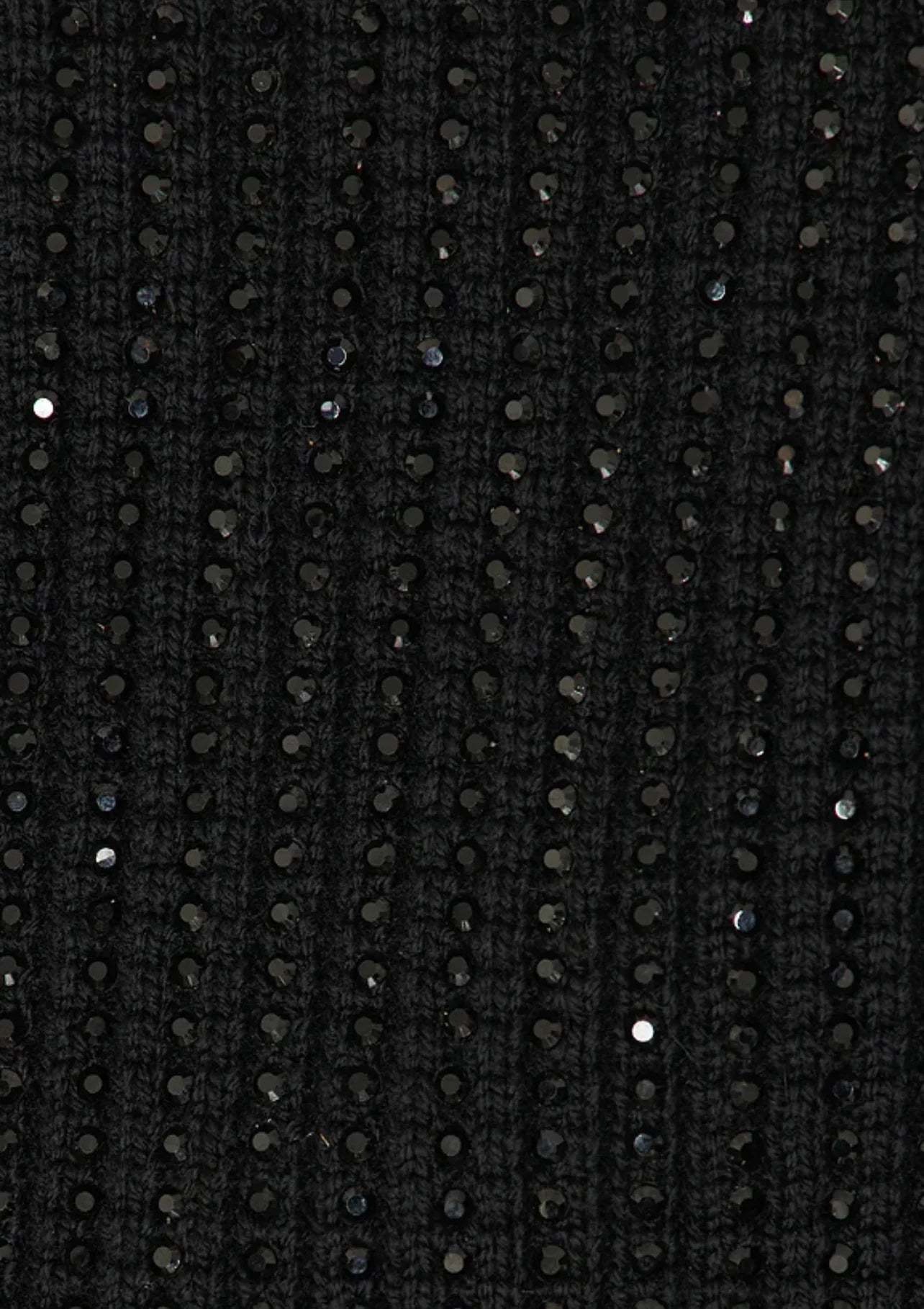 Black Alma Shell With Heatset Stones