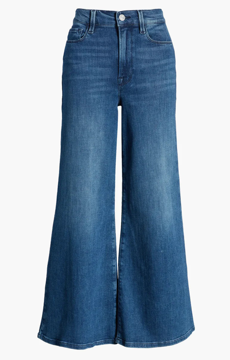 Le Palazzo Crop-Temple