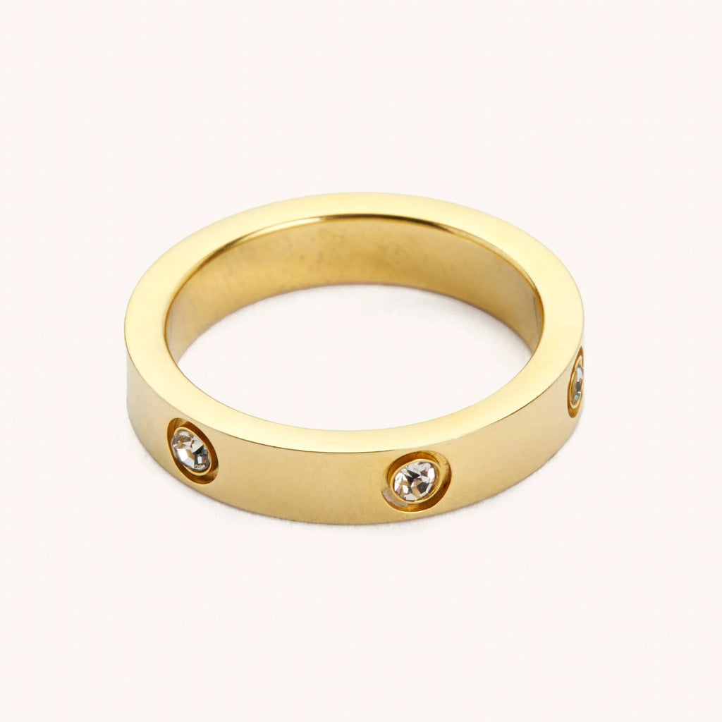 Gold Corinne Ring