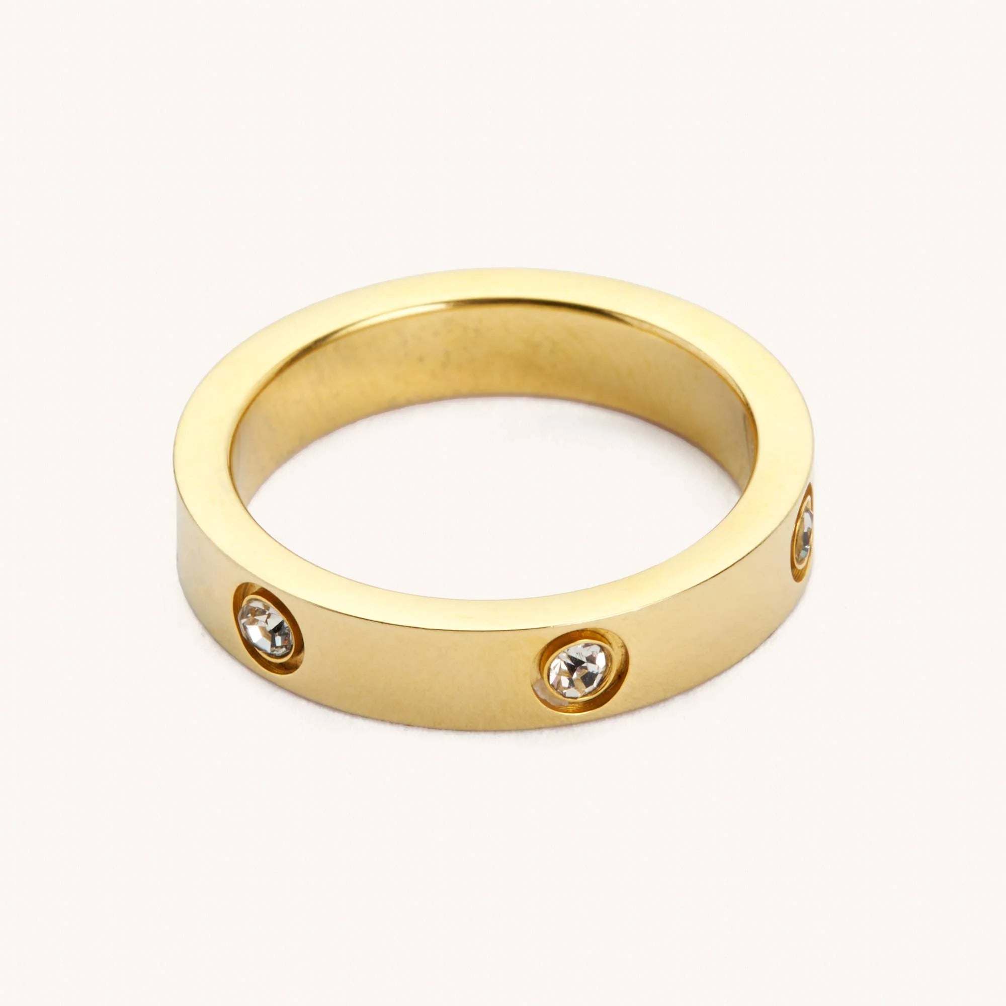 Gold Corinne Ring