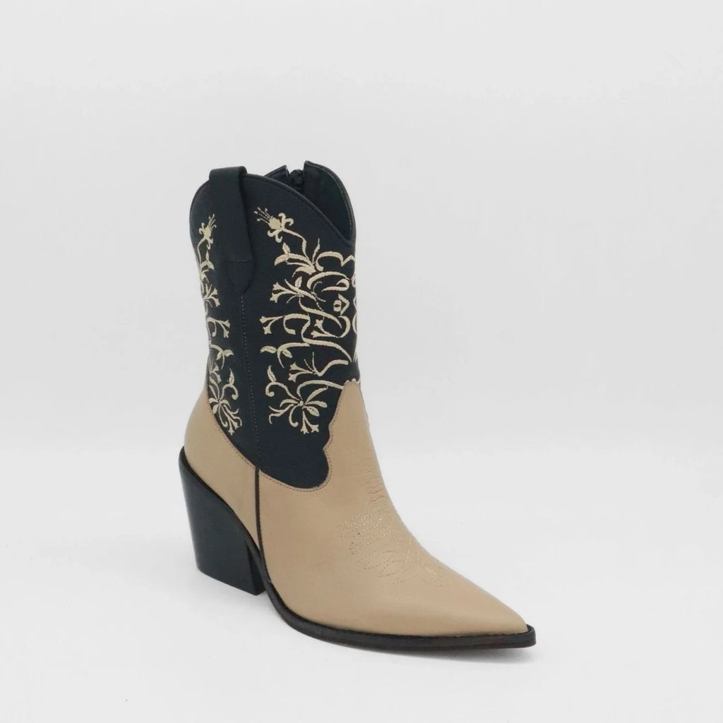Encore Black/Tan Leather Cowboy Boots