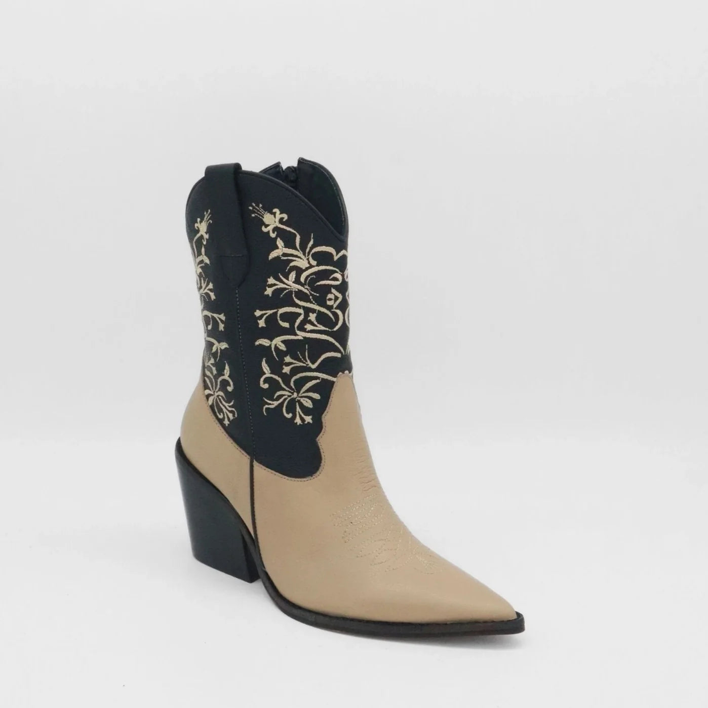 Encore Black/Tan Leather Cowboy Boots