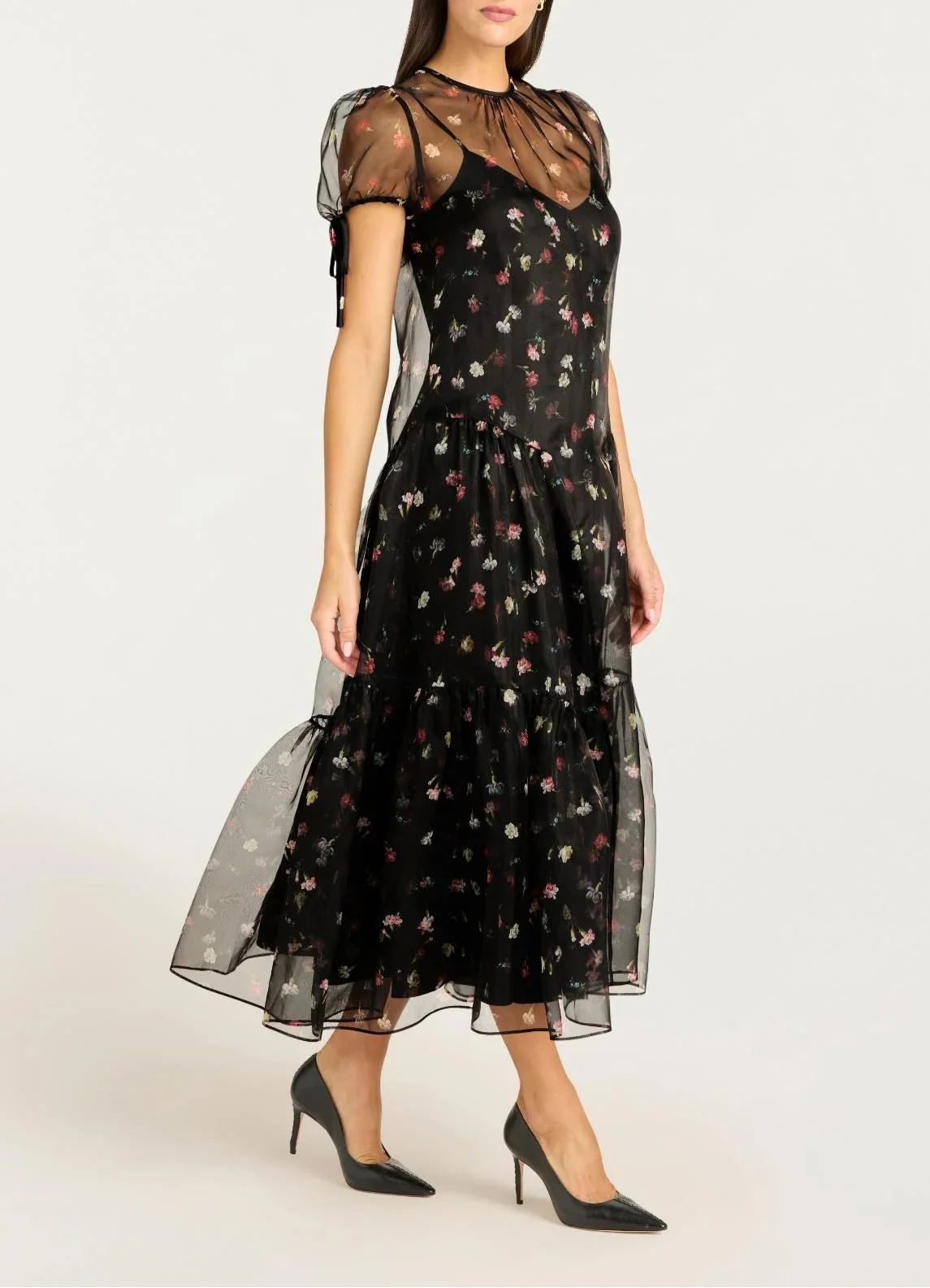 Black Tumbing Carnation Kaida Dress