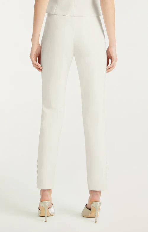 Rowena Pant